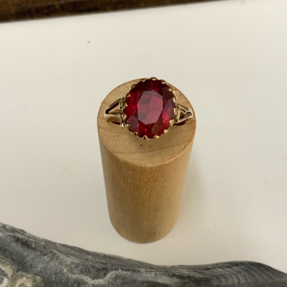 Antique Gold Ruby Ring - image 1